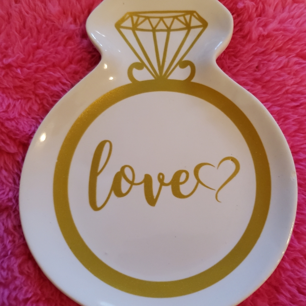 Love/Mrs 💍 Jewelry Dishes